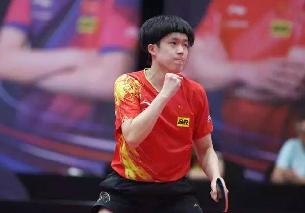 化与体育精 化与体育精